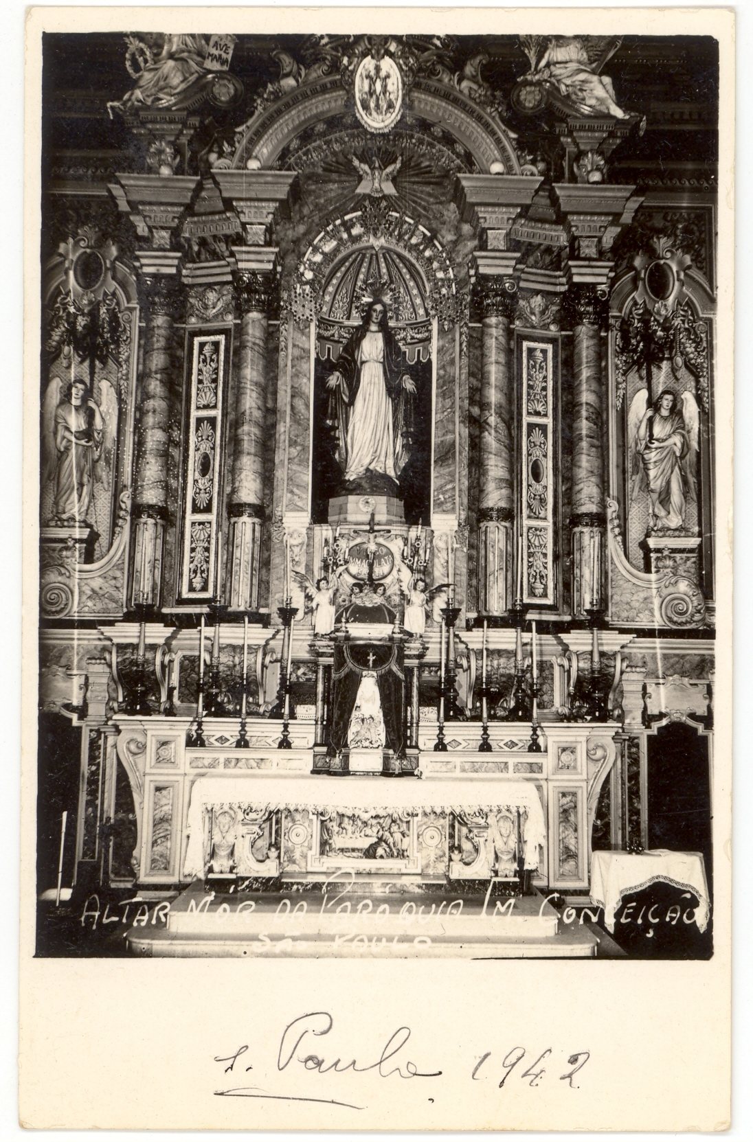 O altar-mor